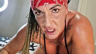 Danaxmuscles busts and deepthroats a big cock (Trailer) - 2 image