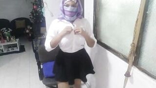 Real Hot Arab MILF In School Outfit Masturbates And Squirts To Orgasm In Niqab While Husband Away - 4 image