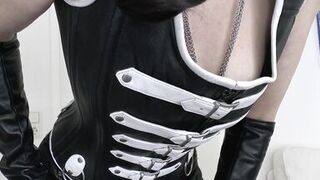 Juice on my leather ass JOI - 11 image