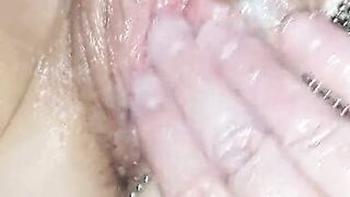 German amateur MILF loves too play with her WET PUSSY - 13 image