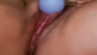 Feeling restless before bed, come make me squirt!