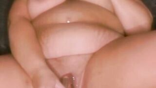 Bored MILF plays and squirts