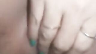 Love that feeling when I cum and squirt