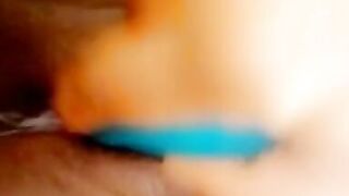 Sushimi Toy makes it Rain!!