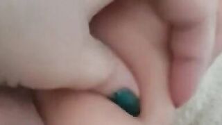 Grool-A-Thon: Straight MILF with Bi Dreams