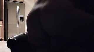 Wife squirting all over