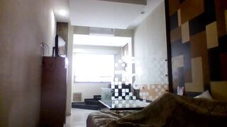 me cojo a la doctora despues de su turno en hospital covid