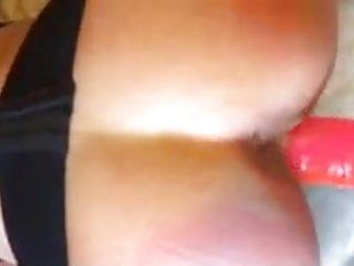 Amater milf wife banging vagina with large red sex tool